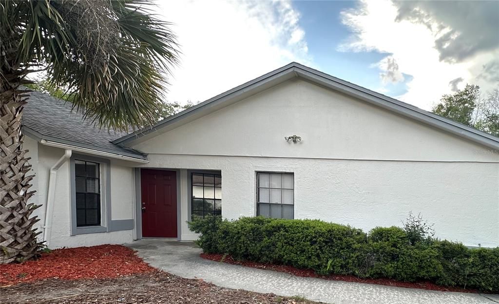 En Venta: $285,000 (3 camas, 2 baños, 1375 Pies cuadrados)