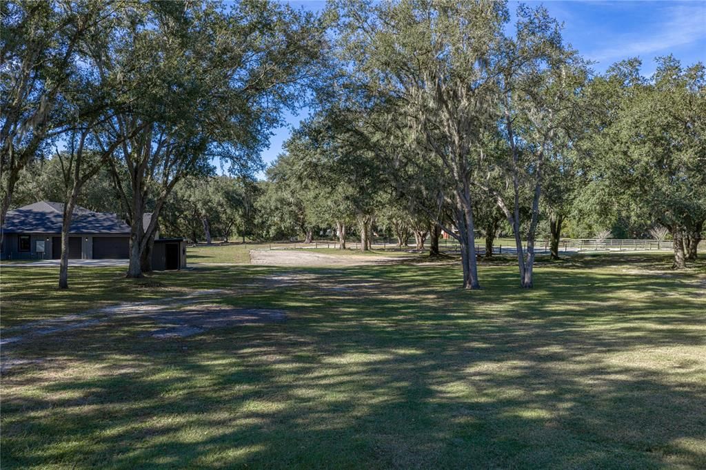 待售: $1,600,000 (6 贝兹, 6 浴室, 4945 平方英尺)