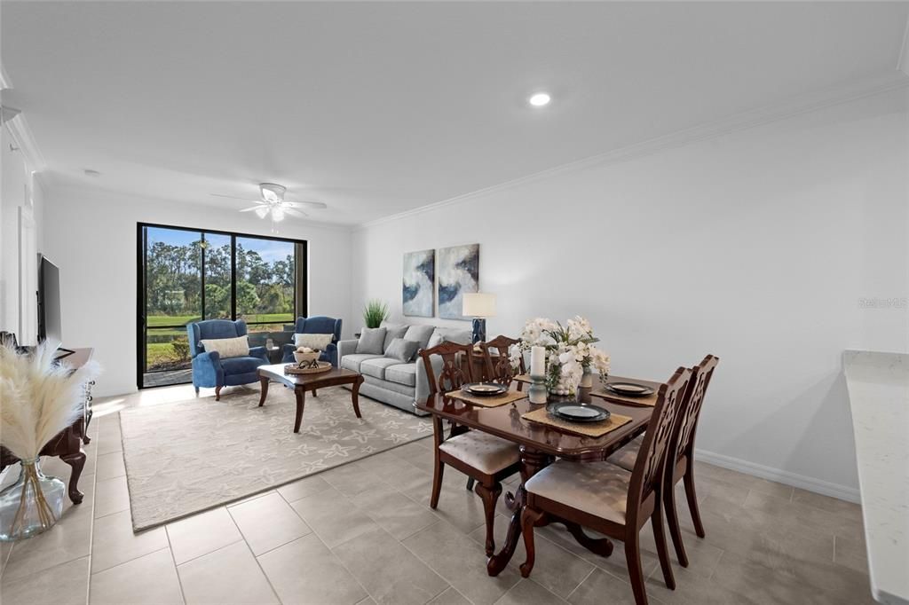 For Sale: $275,000 (2 beds, 2 baths, 1121 Square Feet)