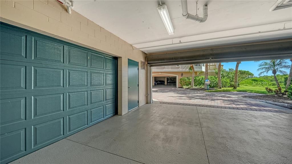 For Sale: $695,000 (3 beds, 2 baths, 1603 Square Feet)