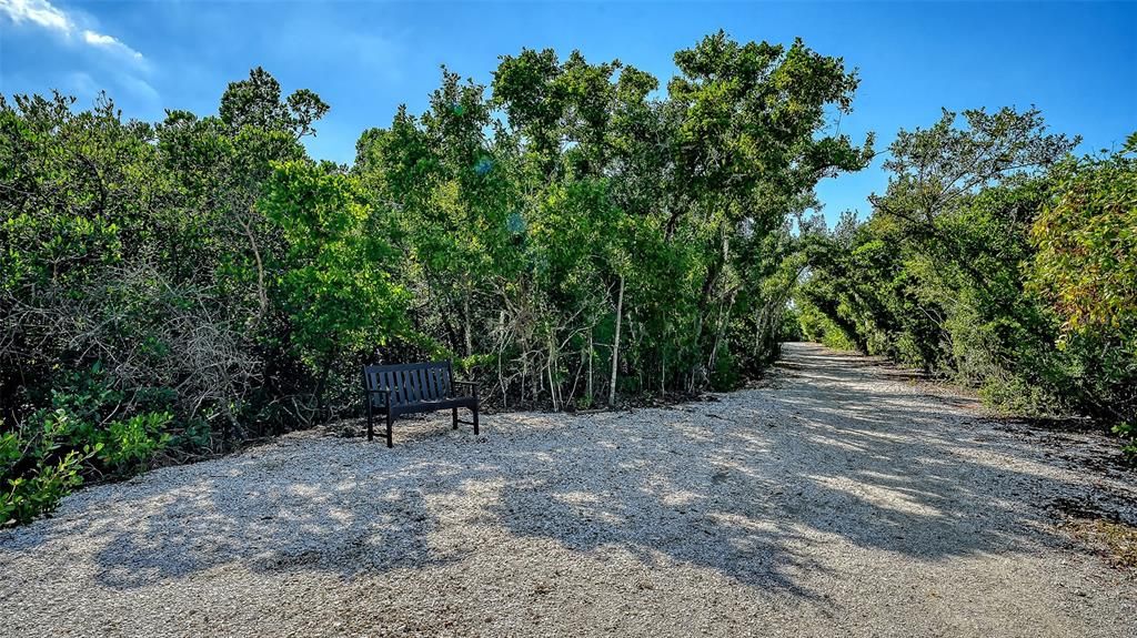 For Sale: $695,000 (3 beds, 2 baths, 1603 Square Feet)