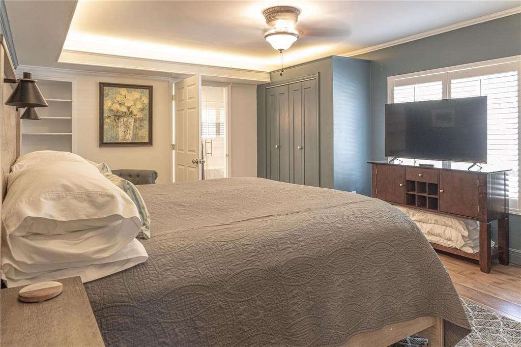 出租: $3,250 (3 贝兹, 3 浴室, 1700 平方英尺)