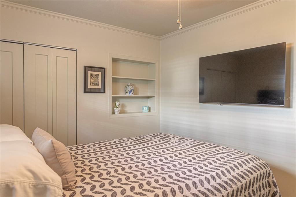 出租: $3,250 (3 贝兹, 3 浴室, 1700 平方英尺)