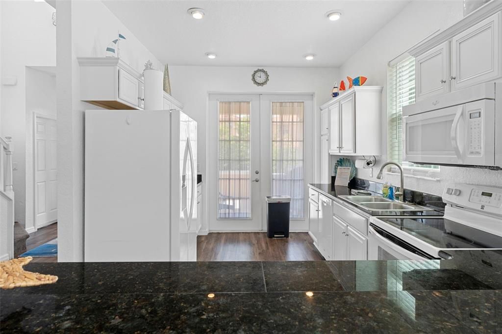 待售: $599,900 (5 贝兹, 3 浴室, 2489 平方英尺)