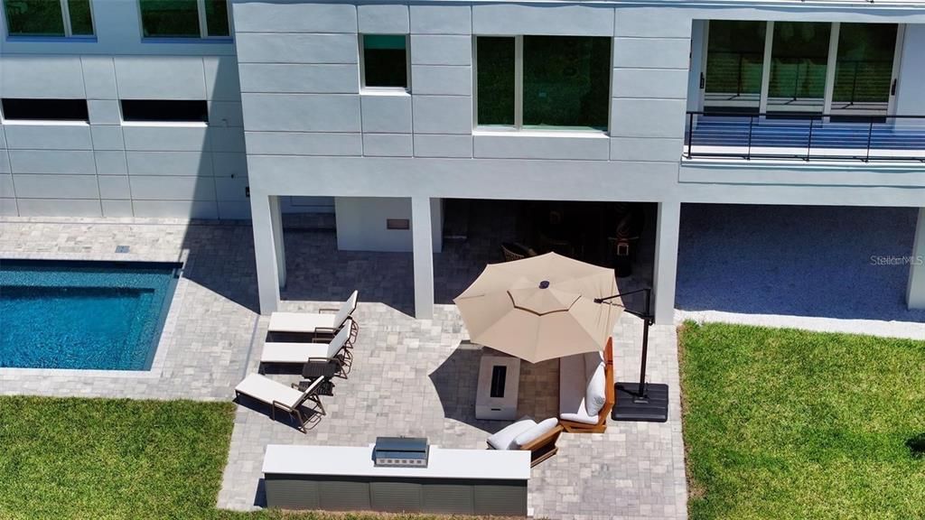 For Sale: $3,990,000 (4 beds, 4 baths, 3676 Square Feet)