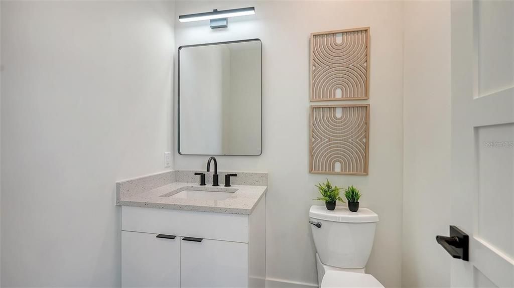 For Sale: $3,990,000 (4 beds, 4 baths, 3676 Square Feet)