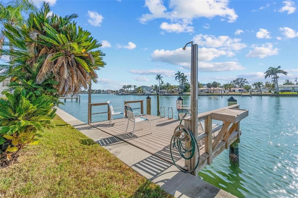 For Sale: $415,000 (2 beds, 2 baths, 1145 Square Feet)