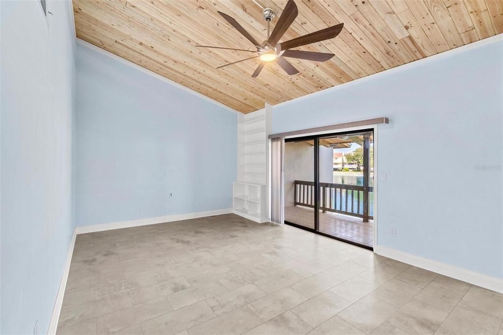 For Sale: $415,000 (2 beds, 2 baths, 1145 Square Feet)