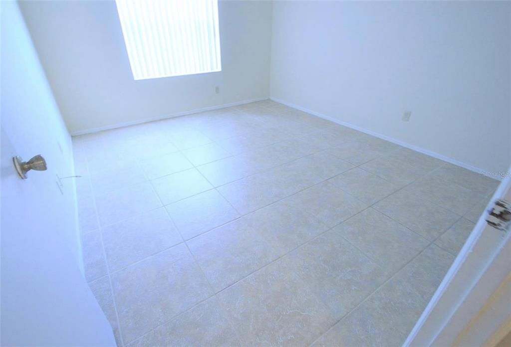 На продажу: $180,000 (2 спален, 2 ванн, 1006 Квадратных фут)