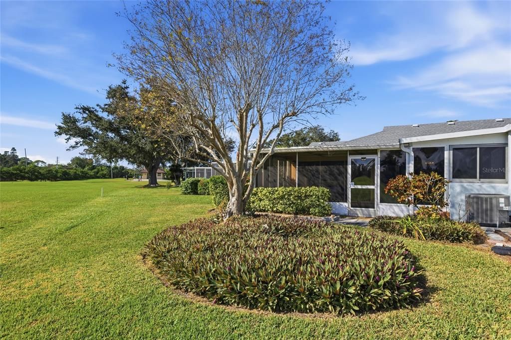 For Sale: $375,000 (2 beds, 2 baths, 1416 Square Feet)