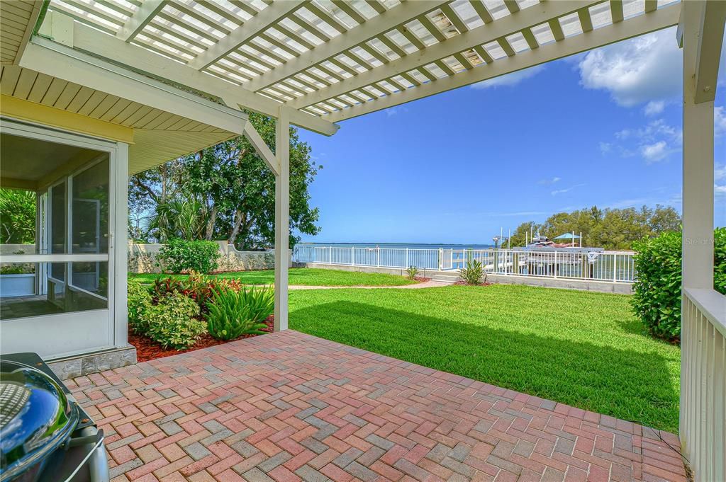 待售: $2,400,000 (3 贝兹, 3 浴室, 2169 平方英尺)