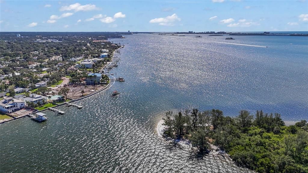 待售: $2,400,000 (3 贝兹, 3 浴室, 2169 平方英尺)