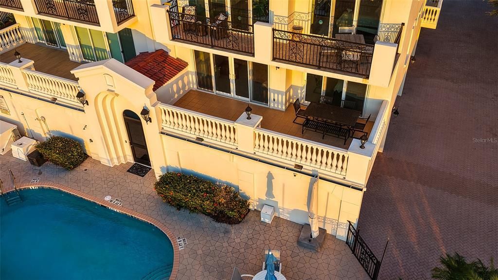 En Venta: $1,995,000 (3 camas, 3 baños, 2132 Pies cuadrados)