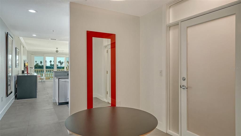 En Venta: $1,995,000 (3 camas, 3 baños, 2132 Pies cuadrados)