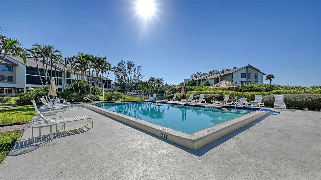 For Sale: $975,000 (3 beds, 2 baths, 2227 Square Feet)