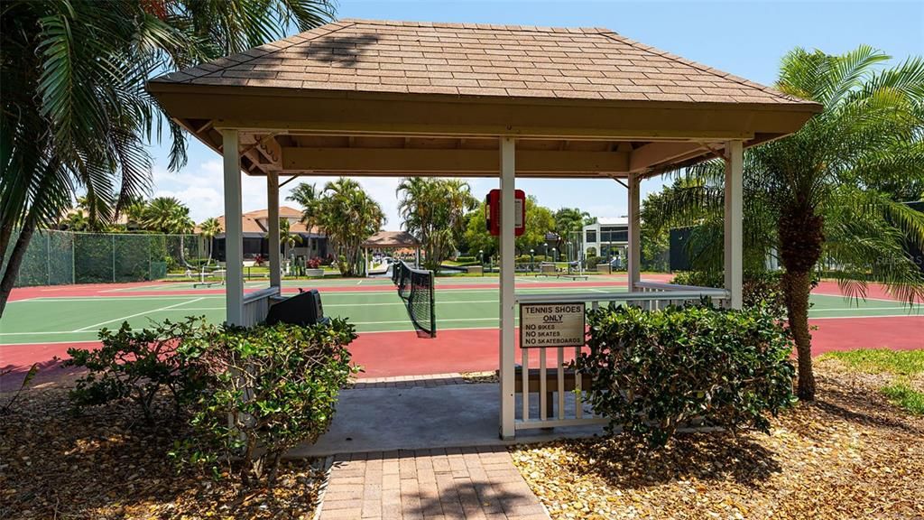 For Sale: $975,000 (3 beds, 2 baths, 2227 Square Feet)