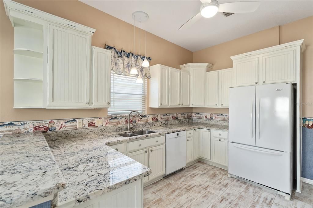 For Sale: $349,900 (3 beds, 2 baths, 1520 Square Feet)