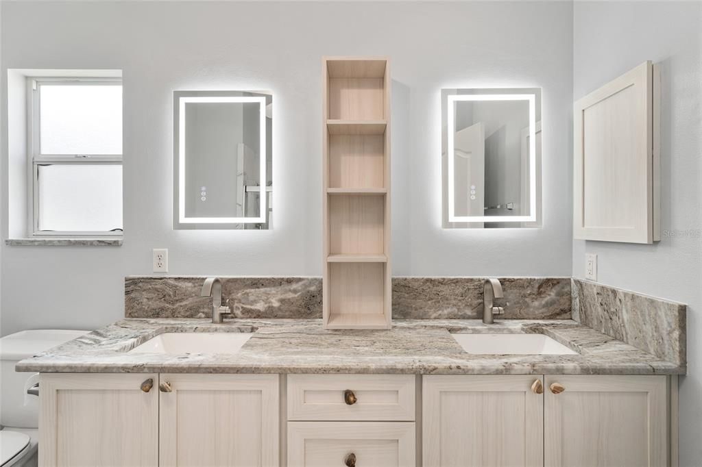 For Sale: $349,900 (3 beds, 2 baths, 1520 Square Feet)