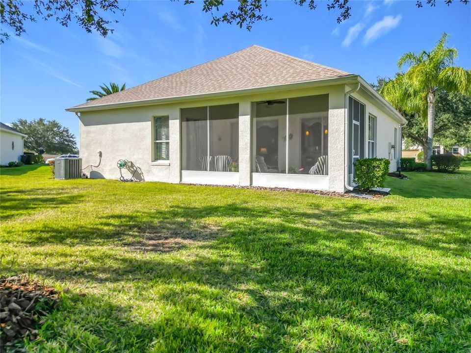 For Sale: $334,900 (2 beds, 2 baths, 1723 Square Feet)