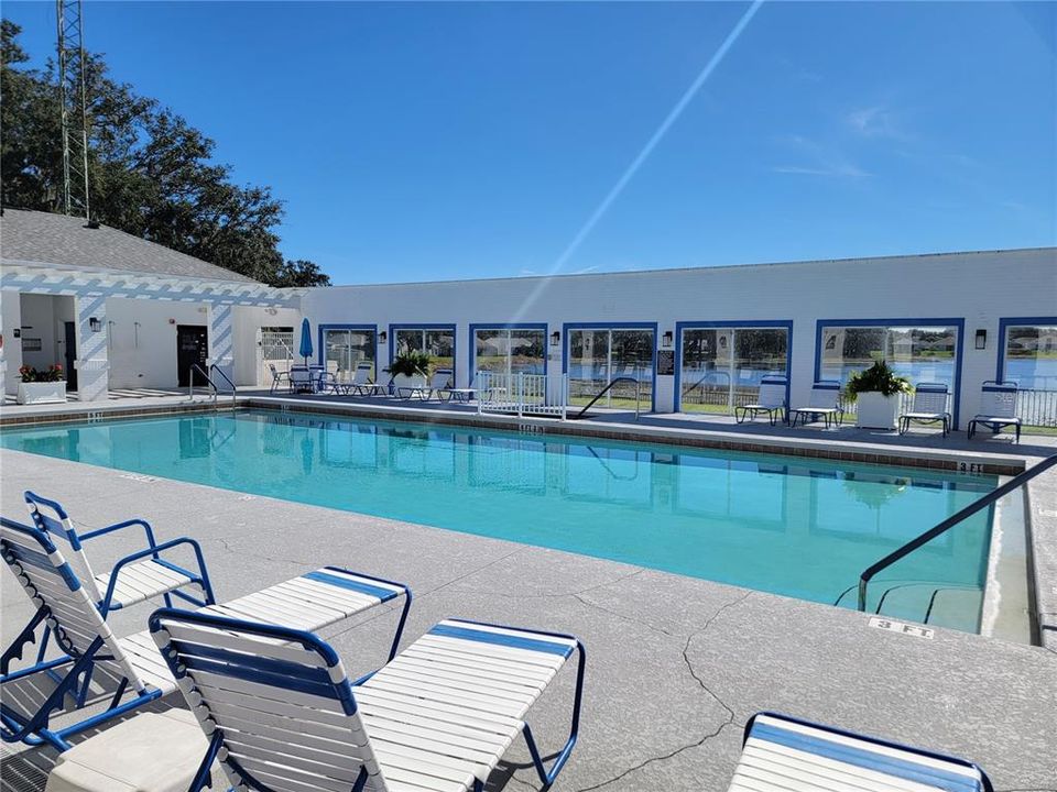 For Sale: $334,900 (2 beds, 2 baths, 1723 Square Feet)