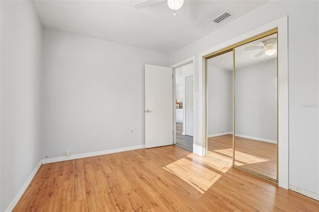 En Venta: $265,000 (3 camas, 2 baños, 1266 Pies cuadrados)