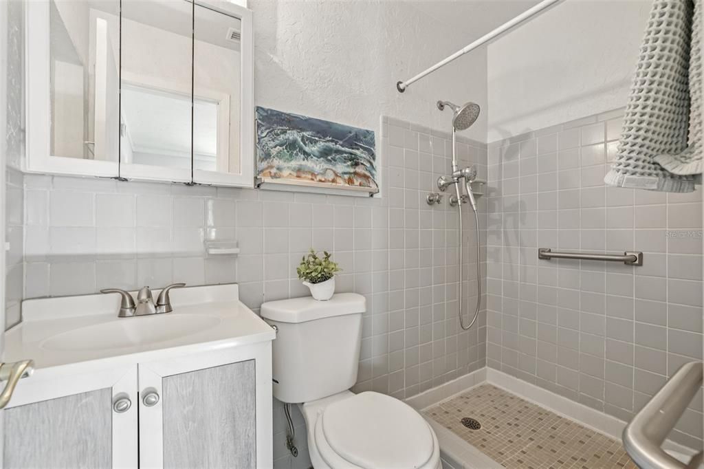 En Venta: $265,000 (3 camas, 2 baños, 1266 Pies cuadrados)