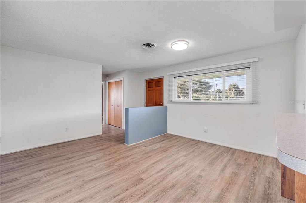 For Sale: $474,900 (2 beds, 2 baths, 1476 Square Feet)