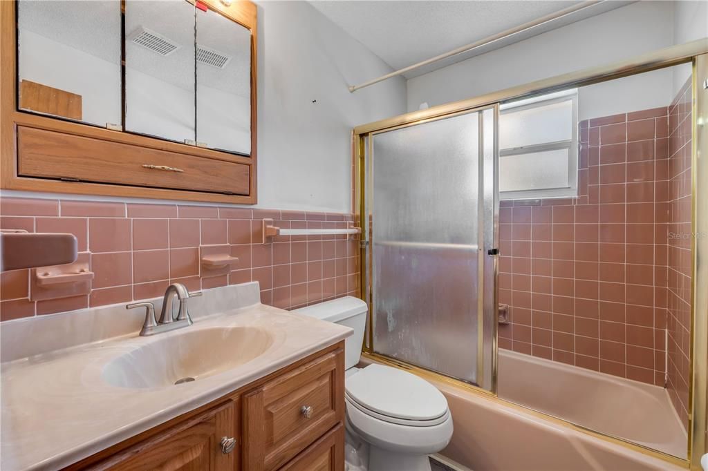 For Sale: $474,900 (2 beds, 2 baths, 1476 Square Feet)