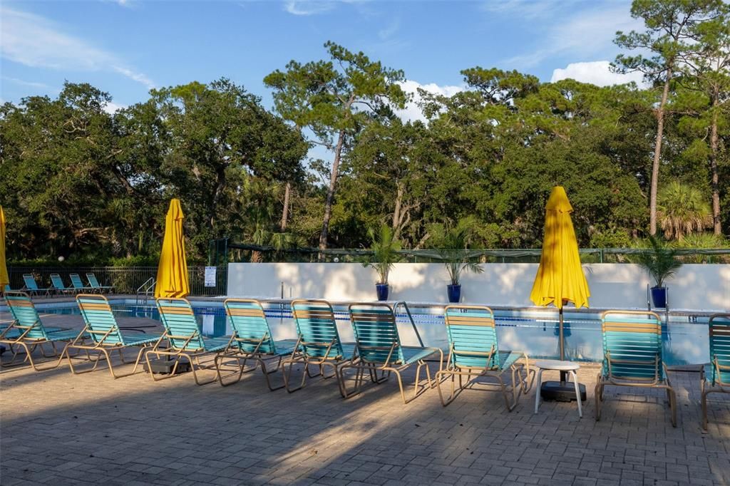 Activo con contrato: $370,000 (3 camas, 2 baños, 2255 Pies cuadrados)