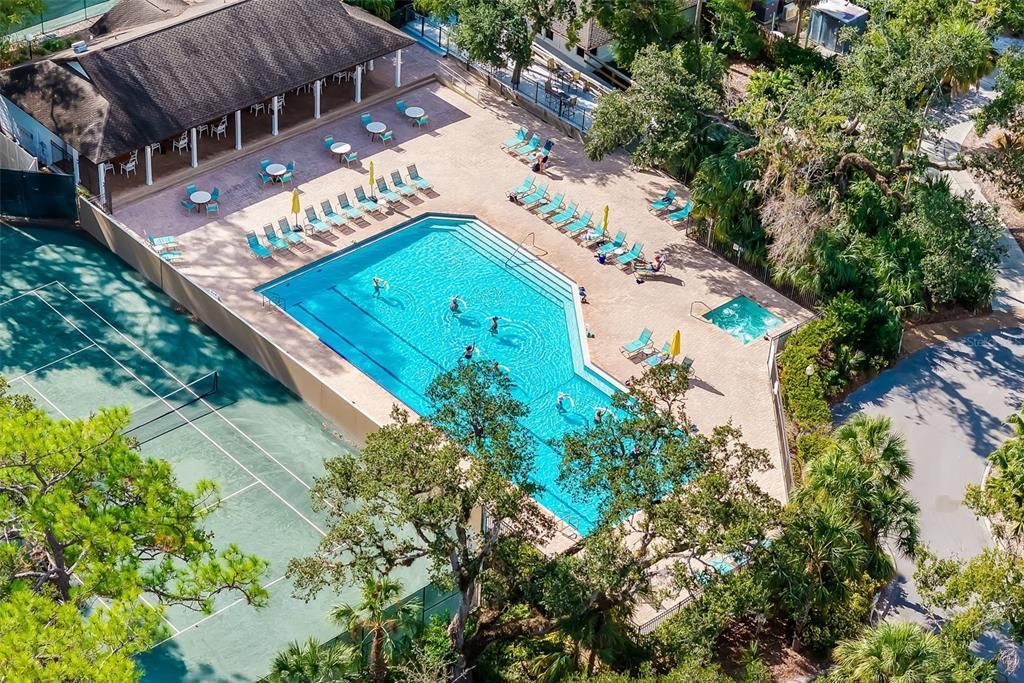 Activo con contrato: $370,000 (3 camas, 2 baños, 2255 Pies cuadrados)