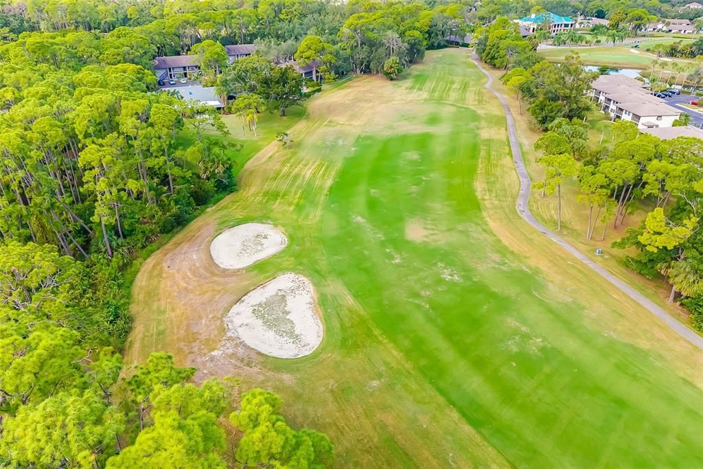 Activo con contrato: $370,000 (3 camas, 2 baños, 2255 Pies cuadrados)