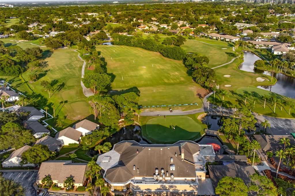 Activo con contrato: $370,000 (3 camas, 2 baños, 2255 Pies cuadrados)