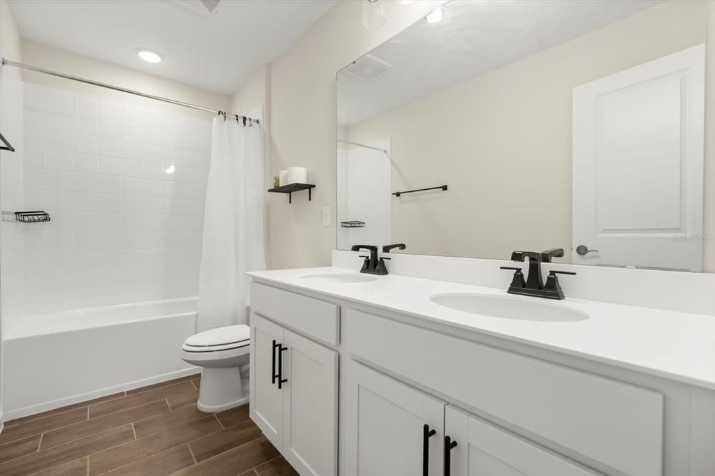 На продажу: $518,000 (4 спален, 3 ванн, 3030 Квадратных фут)