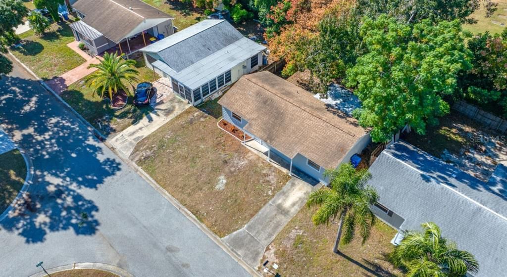 For Sale: $269,900 (3 beds, 2 baths, 1300 Square Feet)