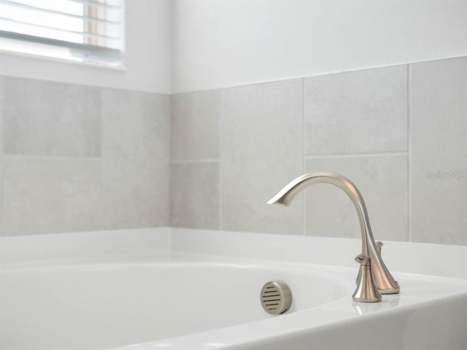 待售: $852,001 (5 贝兹, 4 浴室, 2866 平方英尺)