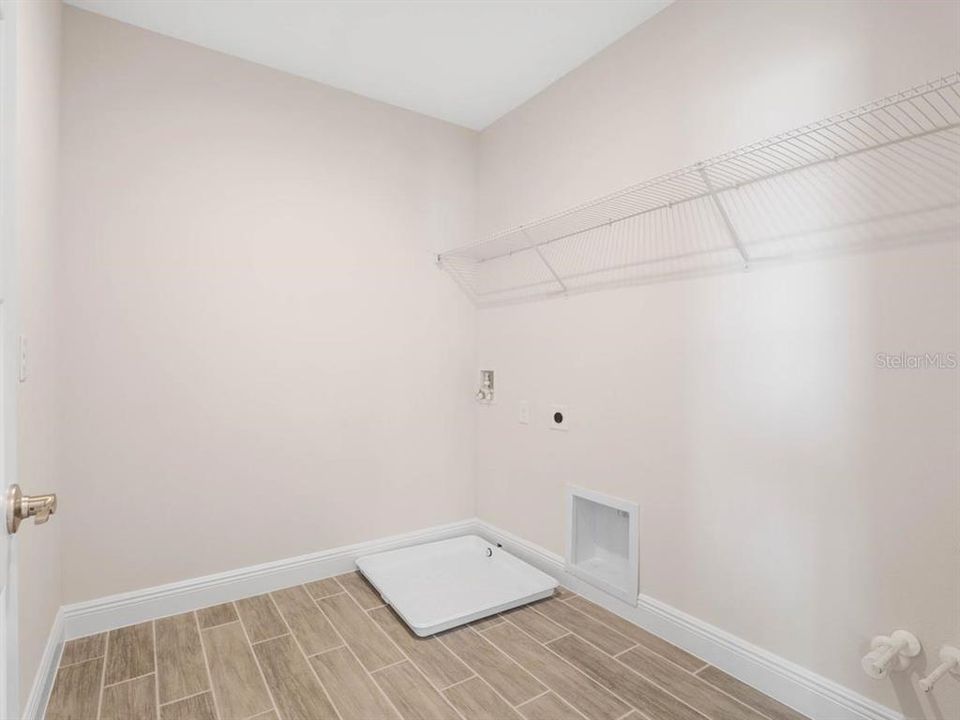 待售: $852,001 (5 贝兹, 4 浴室, 2866 平方英尺)