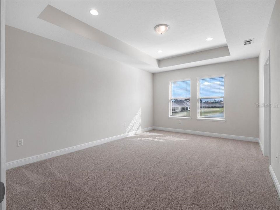 待售: $852,001 (5 贝兹, 4 浴室, 2866 平方英尺)