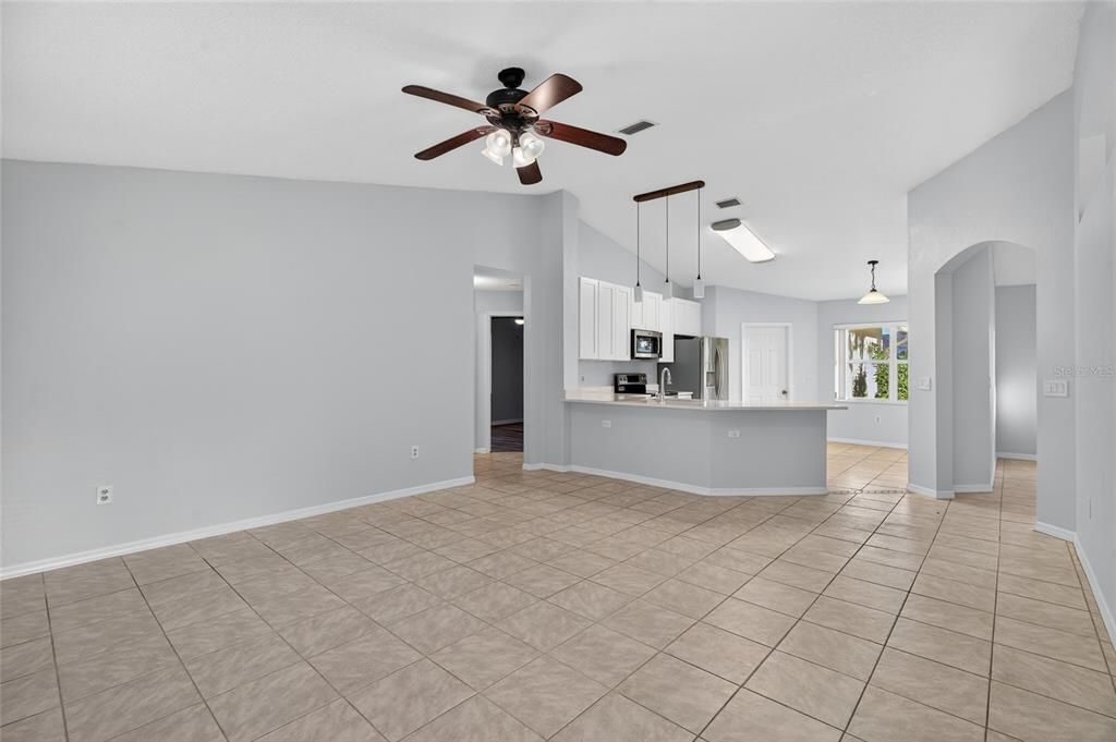 待售: $399,999 (3 贝兹, 2 浴室, 1657 平方英尺)