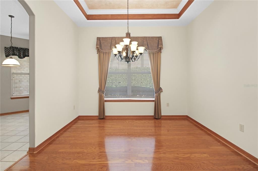 For Sale: $630,000 (4 beds, 3 baths, 2672 Square Feet)