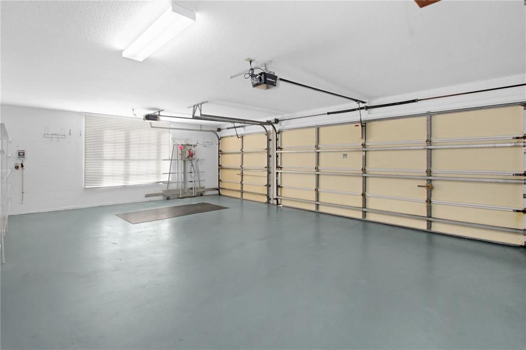 For Sale: $630,000 (4 beds, 3 baths, 2672 Square Feet)