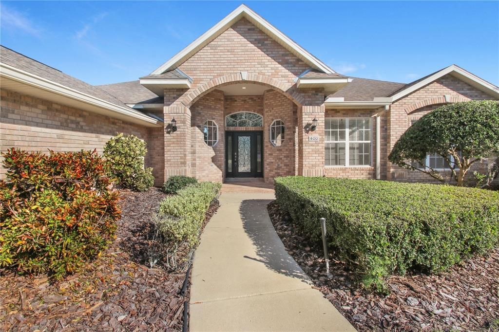 For Sale: $630,000 (4 beds, 3 baths, 2672 Square Feet)