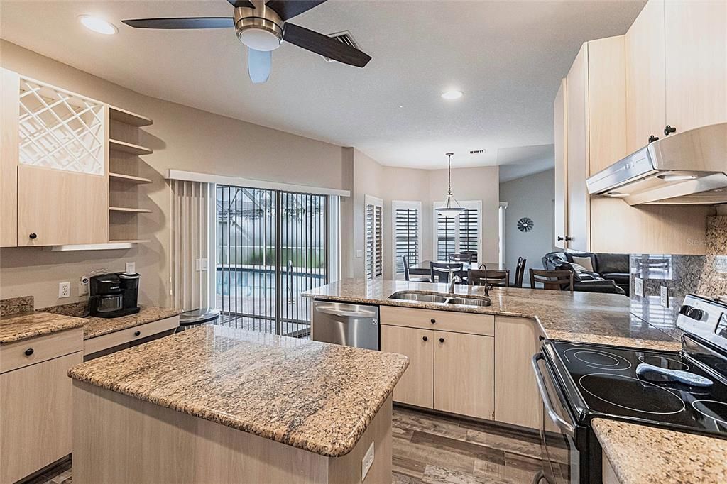 For Rent: $6,000 (3 beds, 2 baths, 2752 Square Feet)