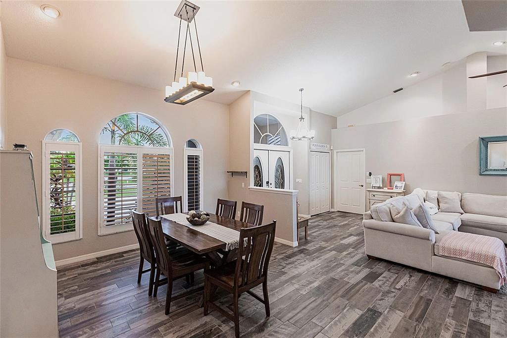 For Rent: $6,000 (3 beds, 2 baths, 2752 Square Feet)