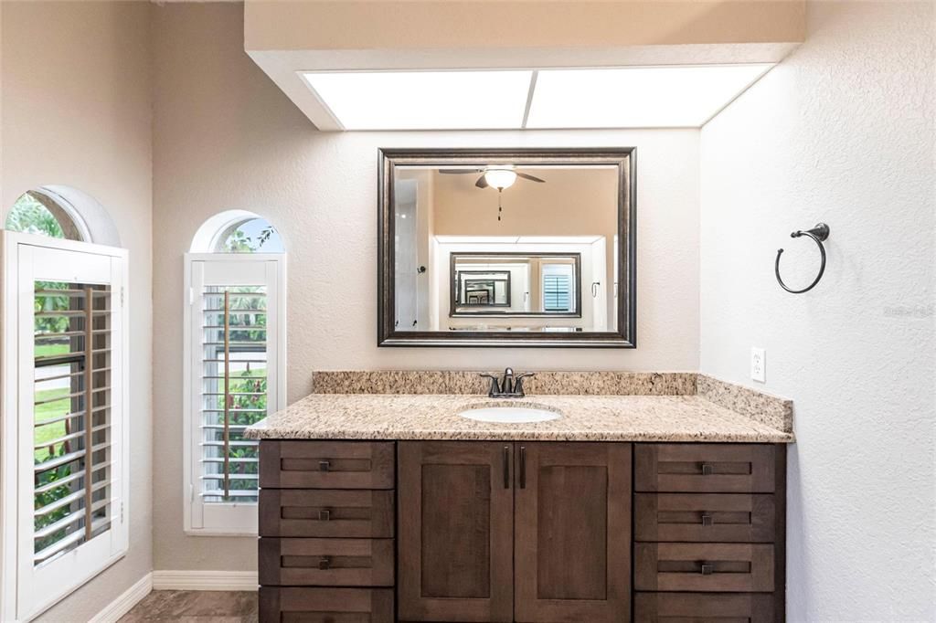 For Rent: $6,000 (3 beds, 2 baths, 2752 Square Feet)