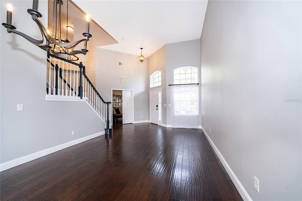 待售: $660,000 (4 贝兹, 2 浴室, 2694 平方英尺)