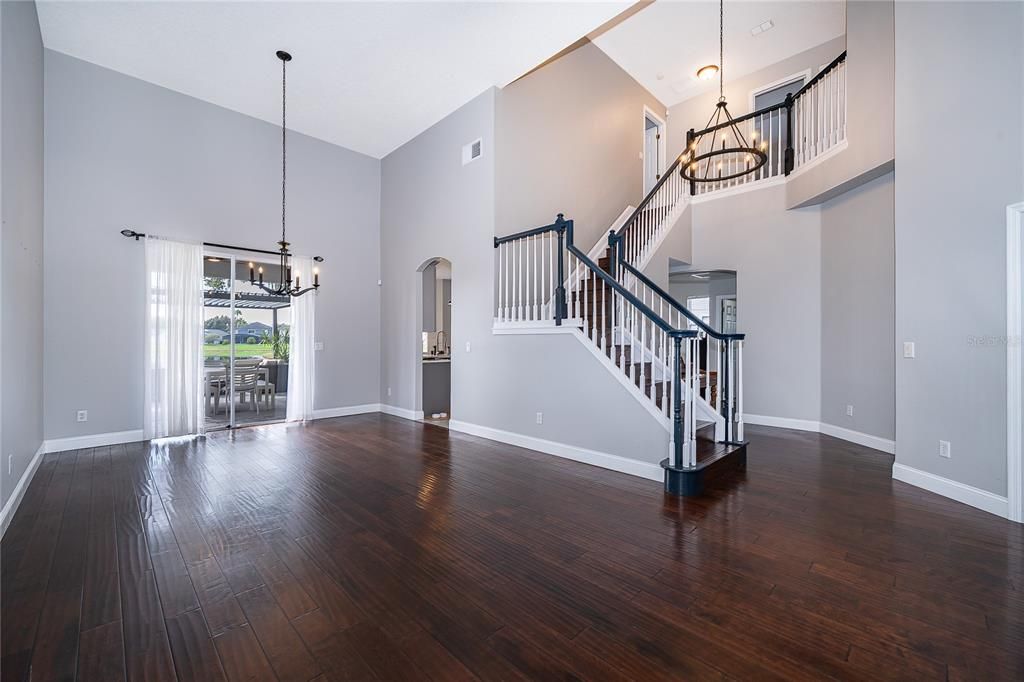 待售: $660,000 (4 贝兹, 2 浴室, 2694 平方英尺)