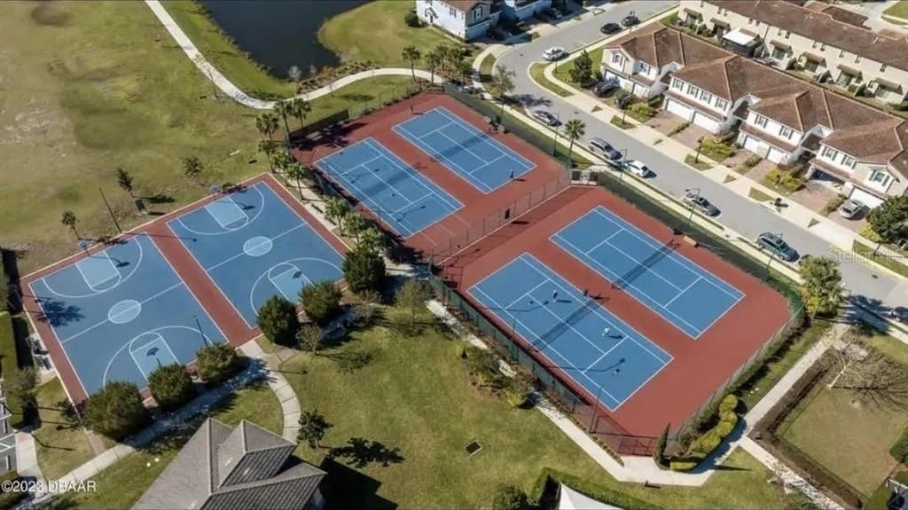 待售: $389,900 (3 贝兹, 2 浴室, 1353 平方英尺)