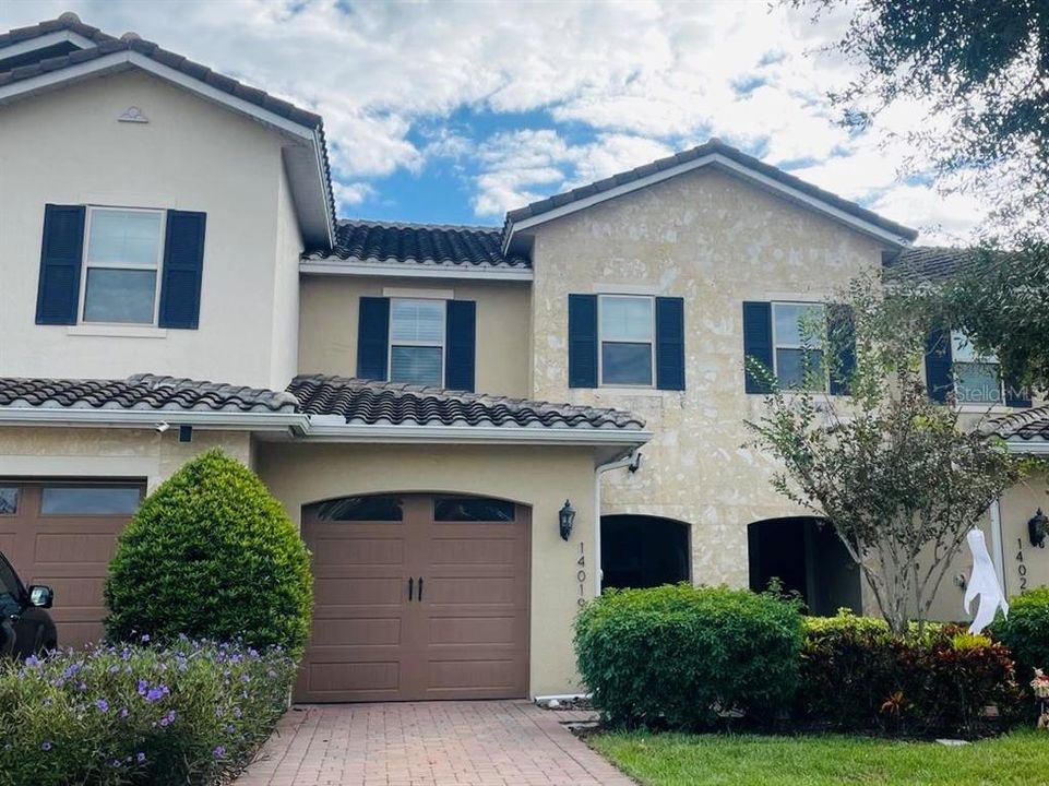 待售: $389,900 (3 贝兹, 2 浴室, 1353 平方英尺)