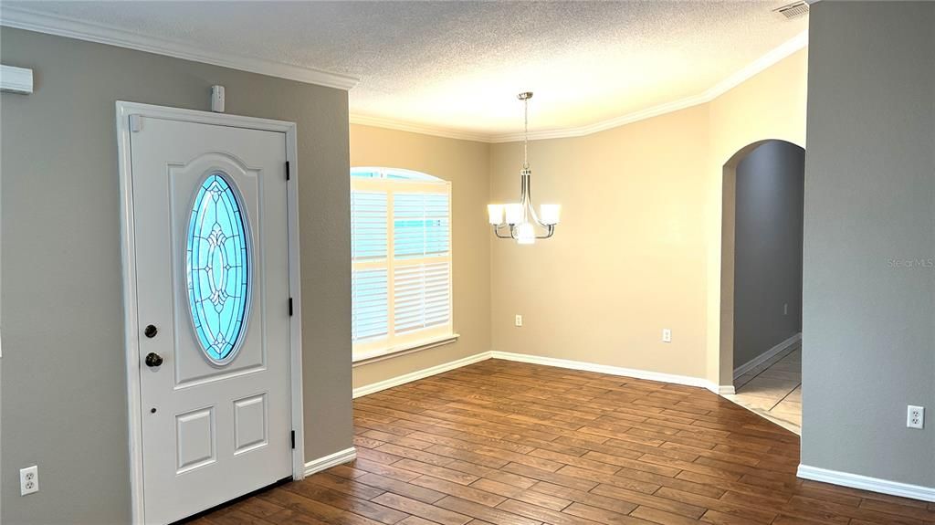 В аренду: $2,495 (3 спален, 2 ванн, 1773 Квадратных фут)