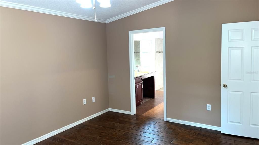 В аренду: $2,495 (3 спален, 2 ванн, 1773 Квадратных фут)